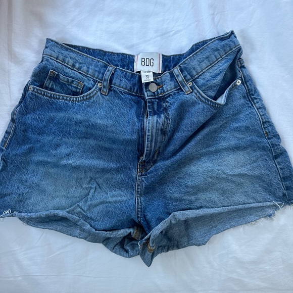 Urban Outfitters Pants - URBAN OUTFITTERS JEAN SHORTS - HIGH WAISTED SIZE 31